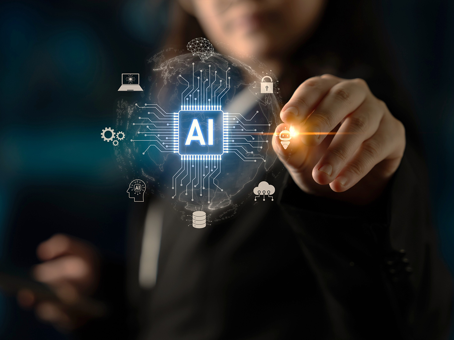 Person interagiert mit einem digitalen KI-Symbol.